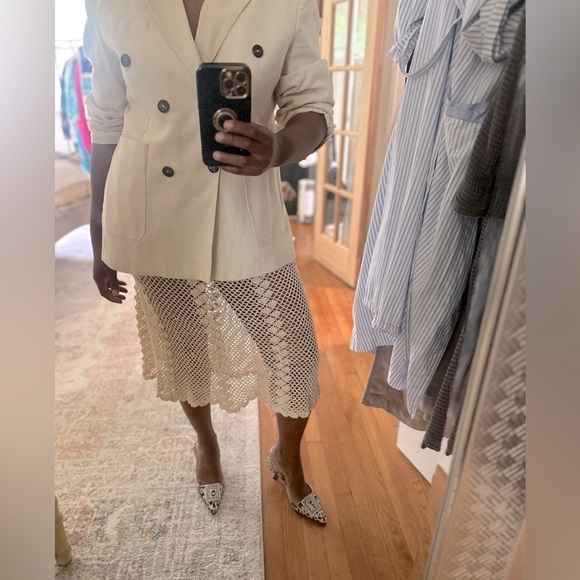 Dresses & Skirts - Elegant Cream Crochet Skirt